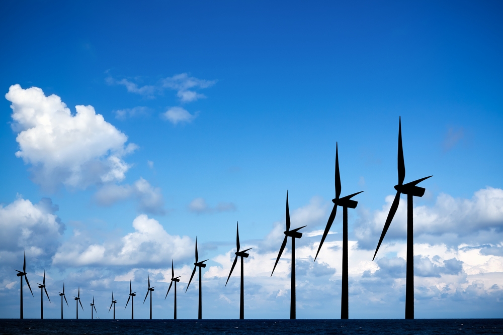 Offshore-Windkraft als eine der S&auml;ulen der k&uuml;nftigen deutschen Energieversorgung. (Bild: WDGPhoto)