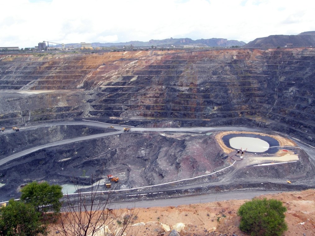 Eines der unl&ouml;sbaren Nachhaltigkeits-Probleme der Atomindustrie: Eine der gr&ouml;ssten Uranminen der Welt, Ranger 3, liegt mitten in einem Nationalpark in einem Heiligtum der Aboriginals. (Bild: Geomartin)